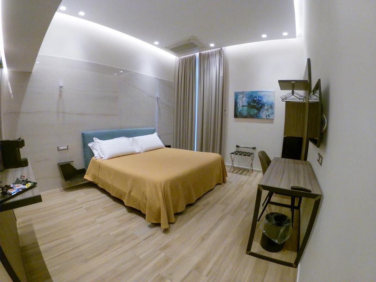 Municipio Luxury Suite Neapel Exterior foto