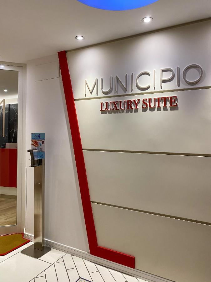 Municipio Luxury Suite Neapel Exterior foto