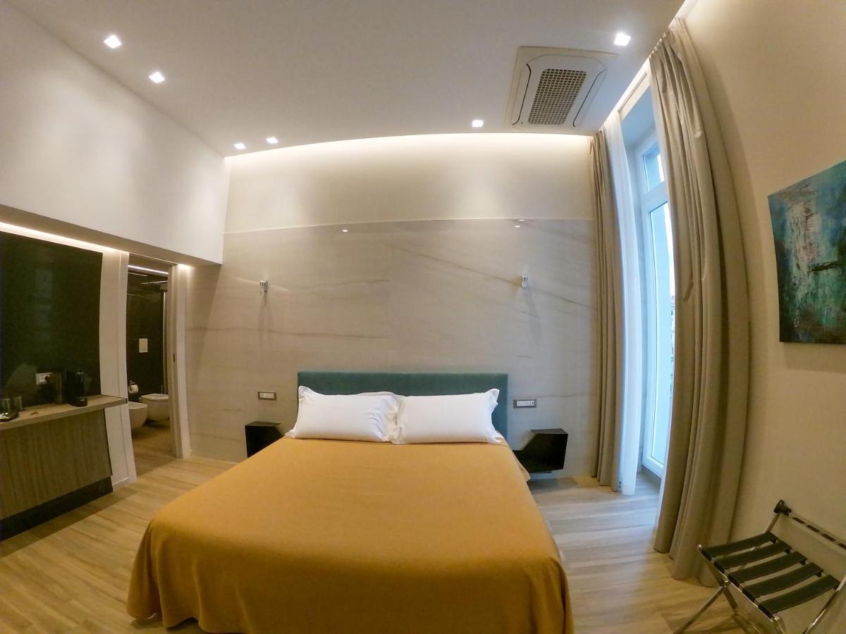 Municipio Luxury Suite Neapel Exterior foto
