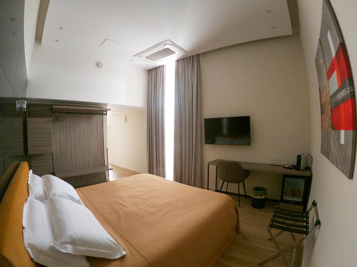 Municipio Luxury Suite Neapel Exterior foto